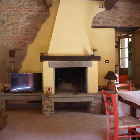 Tradizione Toscana Ristrutturata Nel 2021 Barga